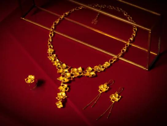 三金在實(shí)體店買好還是網(wǎng)購好?結(jié)婚三金多重合適