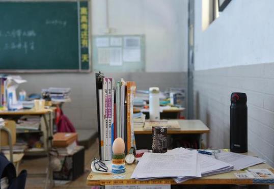 單招考試只有選擇題嗎?單招300分能上什么大學(xué)