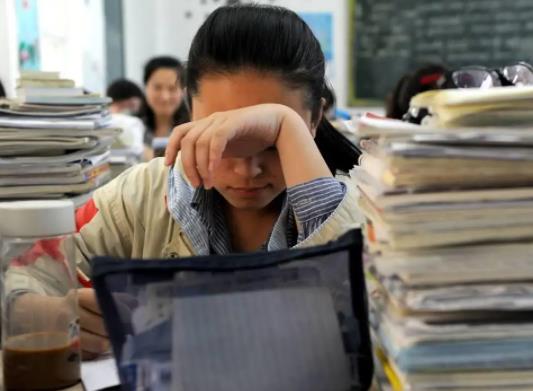 單招畢業(yè)出來是什么學歷?單招考試體檢必須是學校嗎