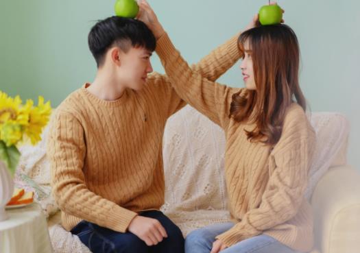 520給相親對象發(fā)紅包發(fā)多少合適?520什么時(shí)間領(lǐng)證好