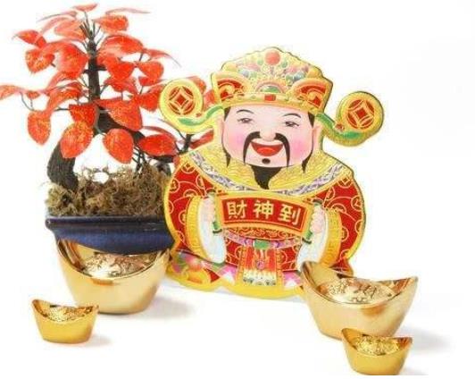 敬財(cái)神用幾個(gè)水果最好?迎財(cái)神女士可以參加嗎