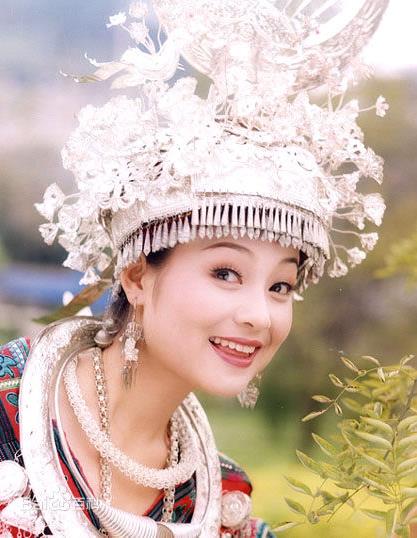 苗族有什么風(fēng)俗習(xí)慣?中國少數(shù)民族苗族的來歷習(xí)俗