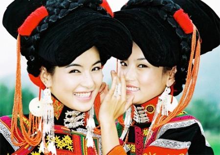 彝族有什么風(fēng)俗習(xí)慣?中國少數(shù)民族彝族的來歷習(xí)俗