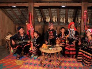 拉祜族有什么風(fēng)俗習(xí)慣？少數(shù)民族拉祜族的來歷