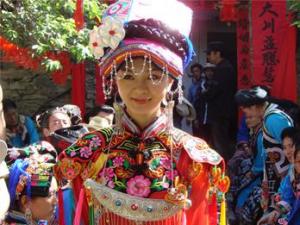 羌族有什么風(fēng)俗習(xí)慣？少數(shù)民族羌族的來歷習(xí)俗