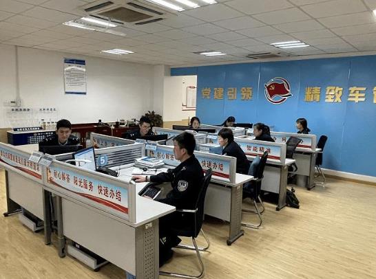 電子駕駛證的照片可以更換嗎?用電子駕駛證可以去網(wǎng)吧嗎