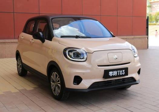 長(zhǎng)時(shí)間不用車機(jī)油尺變黑怎么辦?機(jī)油跑多少公里可以更換