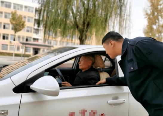 駕校學(xué)時(shí)費(fèi)還要另交嗎?駕校刷學(xué)時(shí)收費(fèi)合法嗎
