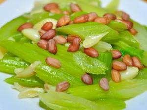 孕婦吃西芹有什么好處？孕婦吃西芹的做法