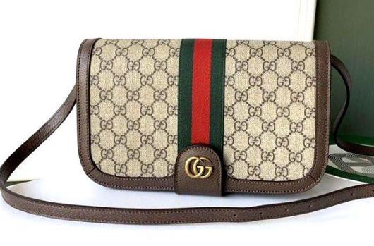 Gucci包包是什么材質(zhì)做的?是Gucci什么檔次的包包?