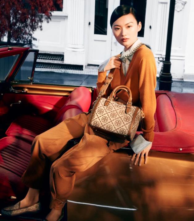 秋日來(lái)襲 湯麗柏琦Tory Burch 引領(lǐng)秋日風(fēng)尚