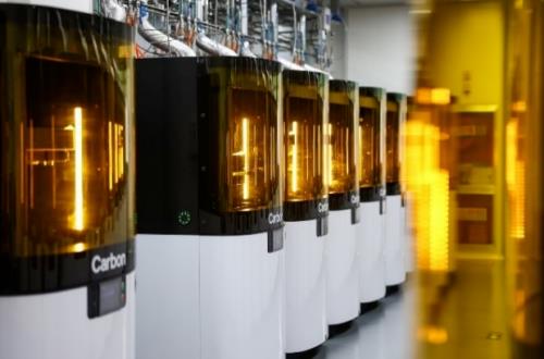 與阿迪達斯一同前往“4D打印工廠”,見證4D技術(shù)的無限可能性