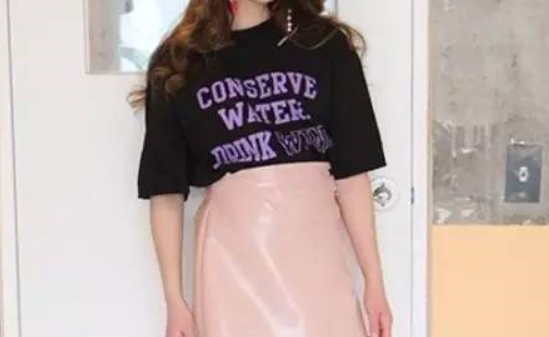想做個粉色系女子?怎么搭配粉色避免老土做個粉嫩少女?