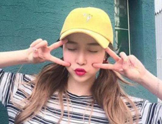 黃色單品怎么穿搭?讓你在夏日做個溫暖又清新的小仙女