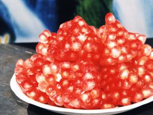 吃紅石榴會“養(yǎng)大”肌瘤嗎？純屬謠言