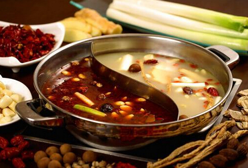 喝煮太久的火鍋湯會(huì)亞硝酸鹽中毒嗎?
