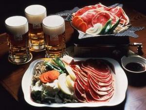 食用哪些食物可能致癌？致癌的食物揭秘