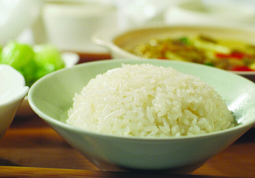 白米飯是垃圾食品嗎?吃白米飯是取其糟粕?