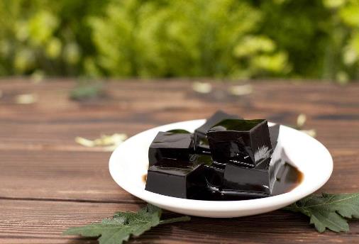 龜苓膏是什么?吃龜苓膏有什么好處?哪些人不能吃龜苓膏