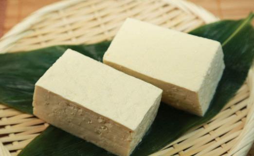 吃豆腐有哪些好處?豆腐吃多了小心這些疾!