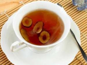 大棗泡水有哪些禁忌？紅棗泡水喝有什么好處