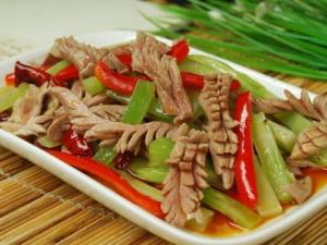 含鐵高的食物有哪些？人體每天鐵的需要量