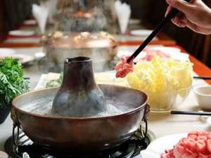 食物趁熱吃好嗎？寒冬進(jìn)食過(guò)熱易損害口腔健康