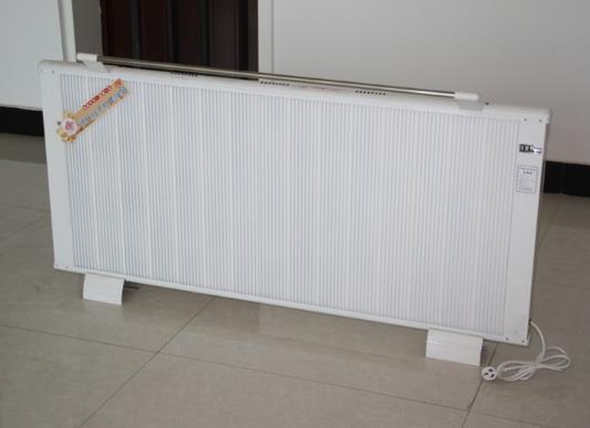 電暖器不熱放一天會(huì)好嗎?為啥打開電暖氣卻一直響?