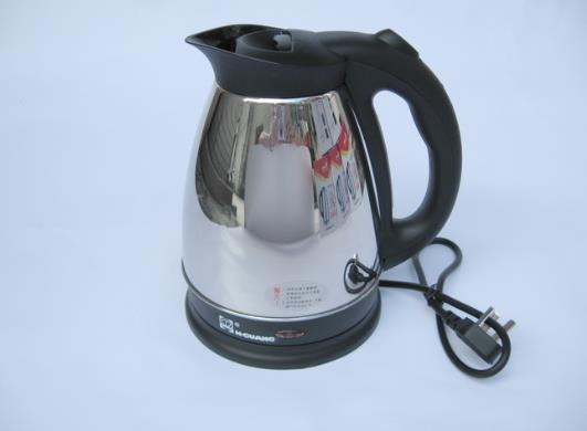 電熱水壺?zé)舨涣敛还ぷ髟趺崔k?怎么看電熱水壺是否合格?