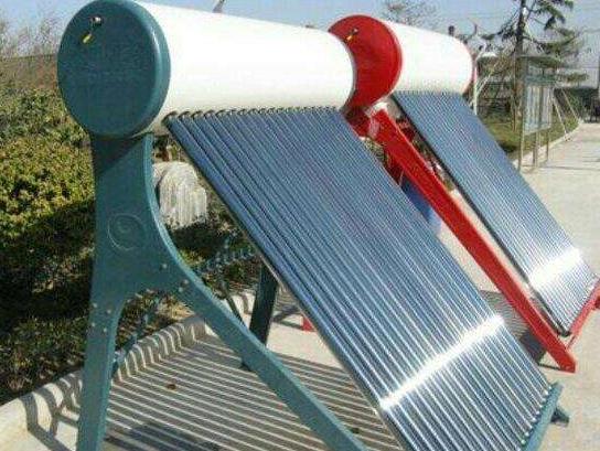 太陽能熱水器什么時(shí)候上水好?太陽能水垢多有什么影響