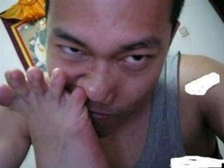 摳腳大漢是什么意思?什么梗?和你網(wǎng)絡聊天的是猥瑣男人還是美女