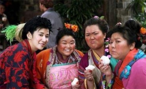 雞婆是什么意思什么梗 雞婆與八婆的區(qū)別