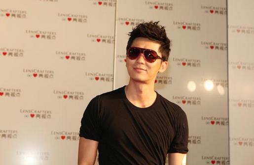 李晨個人資料簡介 李晨圖片 李晨演過的電視劇 范冰冰和李晨
