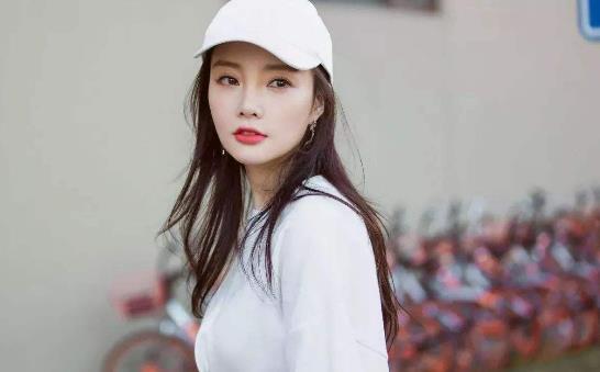 李小璐個(gè)人資料簡(jiǎn)介 李小璐圖片 李小璐電視劇 李小璐和賈乃亮