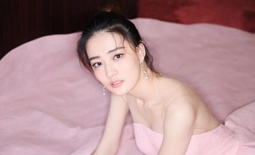徐璐個人資料簡介 徐璐的圖片 徐璐演過的電視劇 徐璐家庭背景