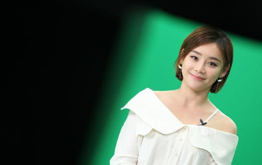 袁姍姍個(gè)人資料簡(jiǎn)介 演員袁姍姍圖片 袁姍姍演過(guò)的電視劇