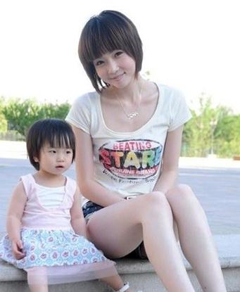高曉松現(xiàn)任老婆徐珊珊個(gè)人資料照片,高曉松小姨子私密照