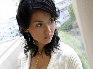 av女優(yōu)小澤瑪利亞個(gè)人資料圖片，自曝?fù)衽紭?biāo)準(zhǔn)