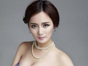 ?小楊冪黎丹個(gè)人資料，黎丹豐胸后人氣暴漲