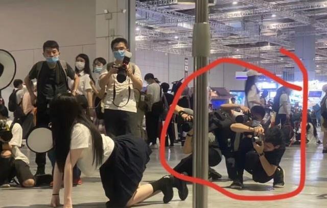 上海漫展“JK少女”本人正式發(fā)聲:“我不缺錢,我不是外圍女”