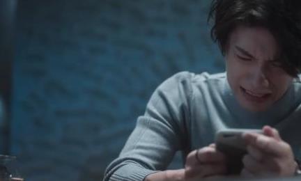 第二名的逆襲和永遠(yuǎn)的第一名什么關(guān)系?第二名的逆襲是小說改編的嗎