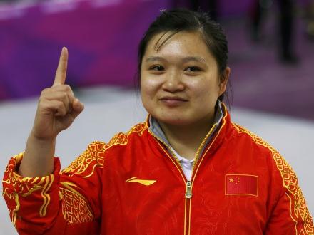 倫敦奧運(yùn)會(huì)中國(guó)軍團(tuán)第5金:女子10米氣手槍郭文珺奪金衛(wèi)冕