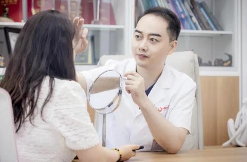 西安國際醫(yī)學(xué)孫峰醫(yī)生《女友雜志》專訪,帶你揭秘眼睛變漂亮的秘密