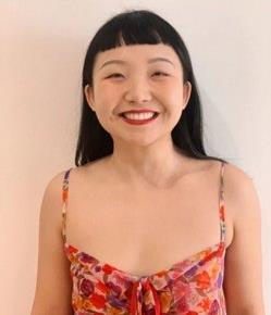 在當(dāng)今愈發(fā)內(nèi)卷的審美標(biāo)準(zhǔn)下,女生們該如何化解容貌焦慮?