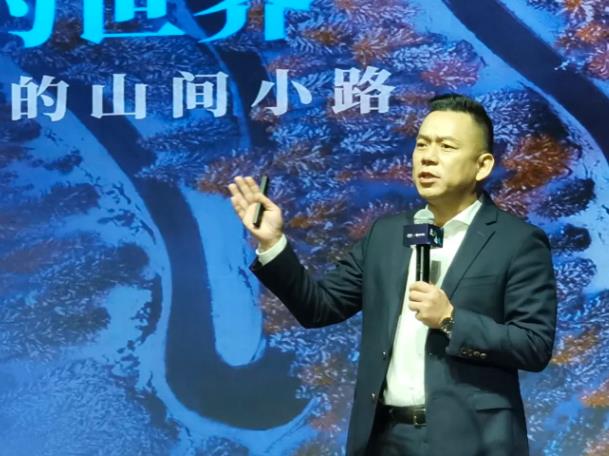 競越25周年云峰會(huì)圓滿落幕,萬名HR云聚,探討適應(yīng)復(fù)雜世界的人才培養(yǎng)