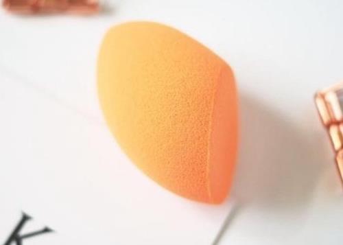 2020年好用的美妝蛋品牌,Beautyblender、Real Techniques很實用