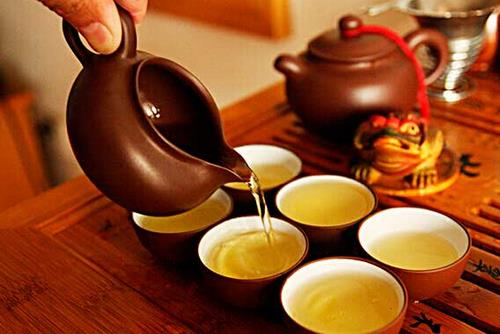 飯后可以馬上喝茶嗎？飯后馬上喝茶對(duì)身體好嗎