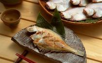 煎魚怎么不粘鍋？煎魚怎么不掉皮