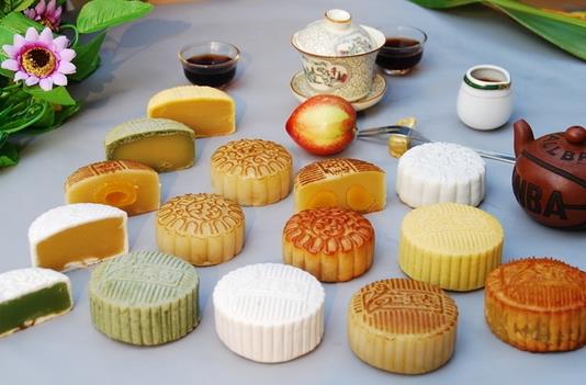 中秋節(jié)吃月餅要注意什么？中秋節(jié)吃月餅的注意事項(xiàng)