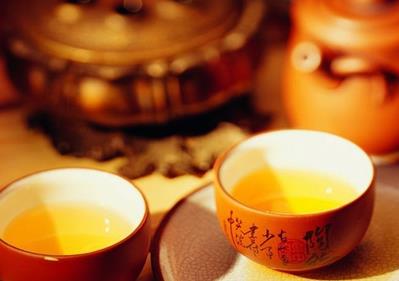 什么時候不能喝茶？什么人不能喝茶水